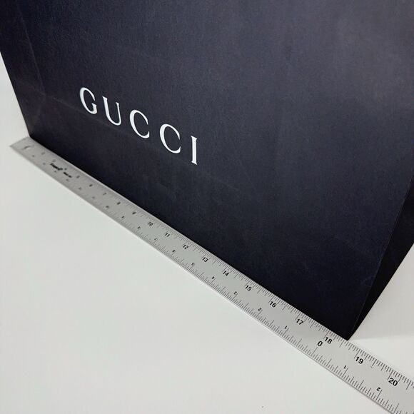 AUTHENTIC GUCCI Black White Logo Large 18.5 X 14 X 6.5 Paper Shopping Gift Bag - Picture 8 of 10